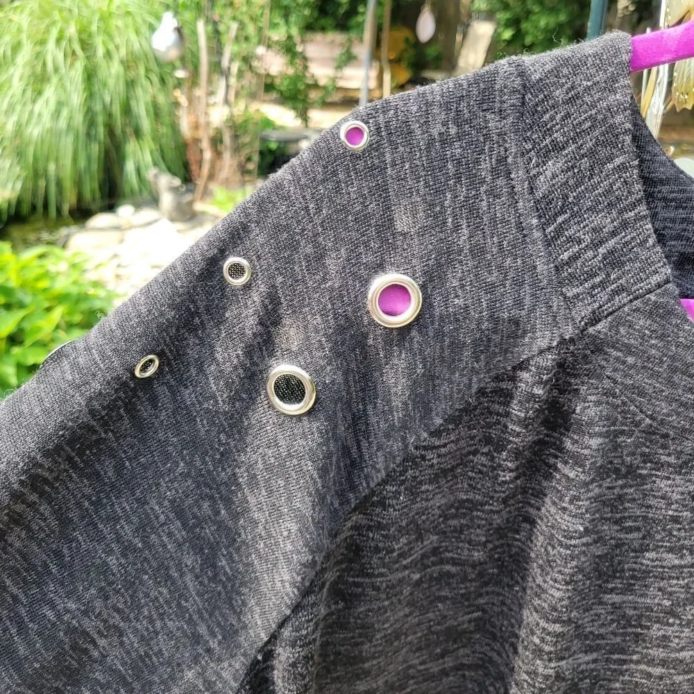 Black Sweatshirt / Tunic - Picture 5 of 9